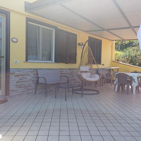 Casa Vacanza Villa Aurora Laureana Cilento ภายนอก รูปภาพ