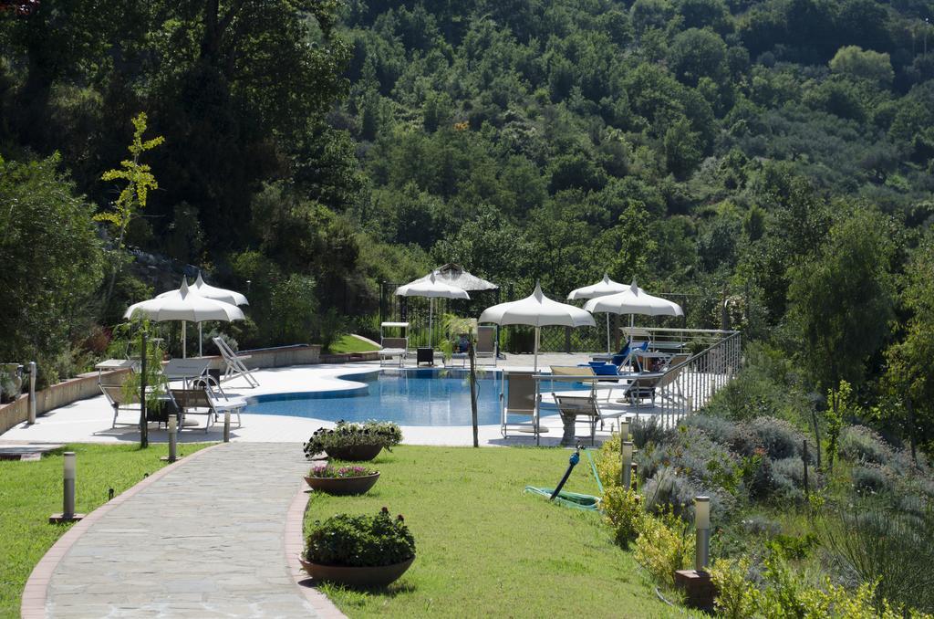 Casa Vacanza Villa Aurora Laureana Cilento ภายนอก รูปภาพ