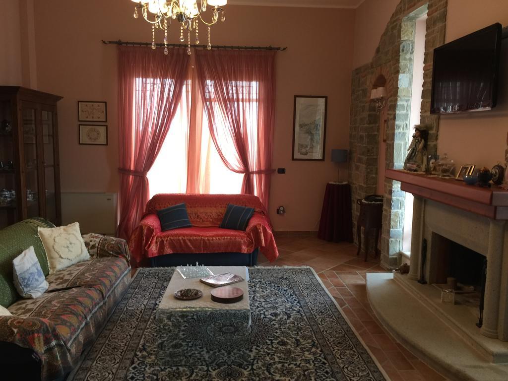Casa Vacanza Villa Aurora Laureana Cilento ภายนอก รูปภาพ